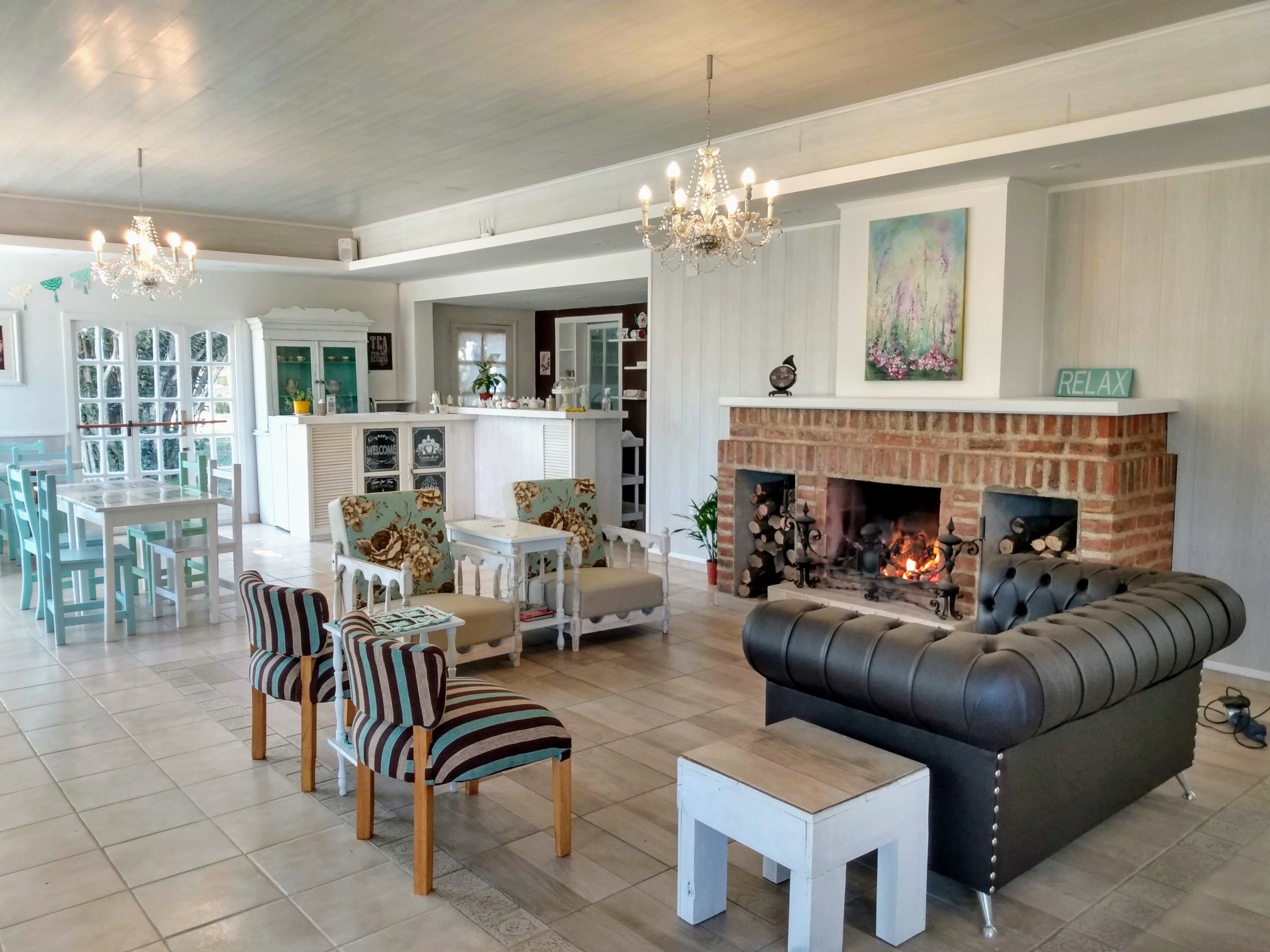 Foto de nuestro nuevo salon mostrando el hogar