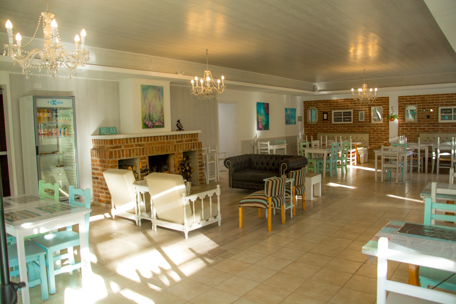 Nuestro salón nuevo por la tarde